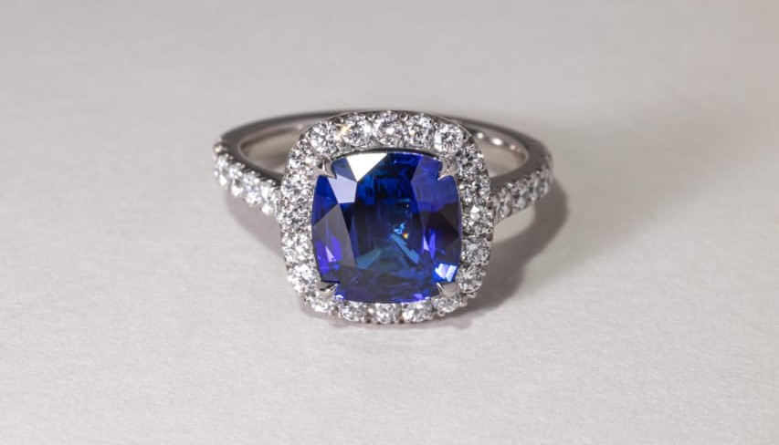 blue coloured diamonds